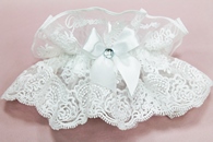 Подвязка для невесты кружевная белая арт. 019-271