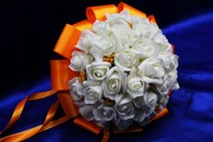 Букет дублер для невесты латексный бело-оранжевый арт. 020-038