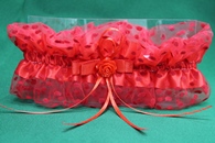 Свадебная подвязка для невесты в горошек красная в коробочке арт. 019-289