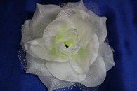 Роза белая в крапинку (головка) Мин. заказ от 10шт! арт.137-044