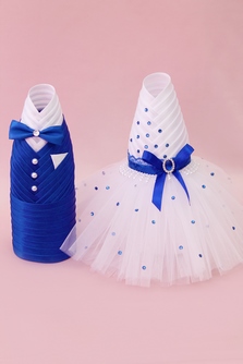 Украшение на шампанское (одежка) сине-белая с фатиновой юбкой (любой цвет под заказ) арт.047-294