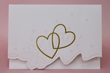 Приглашение на свадьбу айвори с золотыми сердечками + вкладыш с текстом + конверт (цена за упаковку 10шт) арт.7343