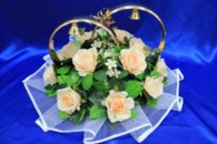 Свадебные кольца на машину с персиковыми розами арт. 122-251