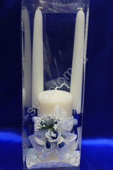 Набор из трех свечей с синей лентой и бело-синей бутоньеркой арт. 062-150