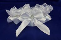 Подвязка для невесты атласно-кружевная белая с белым бантиком арт.019-031