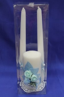 Набор из трех свечей с голубой бутоньеркой арт.062-146