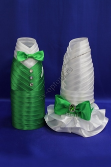 Одежда для шампанского бело-зеленая арт. 047-014