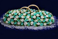 Свадебные кольца на машину с бирюзовыми и белыми розами с жемчугом арт. 122-131