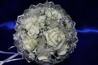 Букет дублер для невесты с айвори  латексными розами арт. 020-336