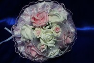 Букет дублер для невесты с розовыми и белыми латексными розами арт. 020-337