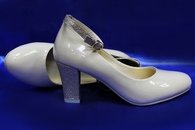Свадебные туфли для невесты бежевые лак С-394 р.33-35. Каблук 7см.