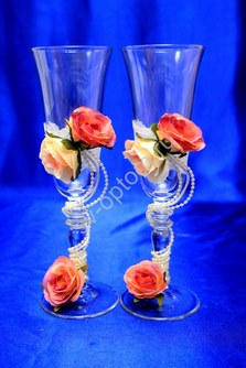 Свадебные бокалы  ручной работы с цветочками в розово-персиковой гамме арт. 045-126