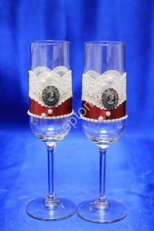 Свадебные бокалы  ручной работы бордово-белые арт. 045-136