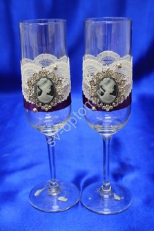 Свадебные бокалы  ручной работы фиолетово-белые арт. 045-137