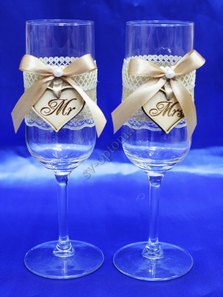 Свадебные бокалы ручной работы бежевые с сердечками арт. 045-636