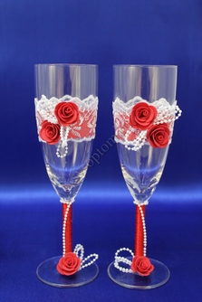 Свадебные бокалы  ручной работы с красными розочками арт. 045-042