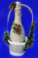Бутылка шампанского в корзинке новогодняя арт.150-010