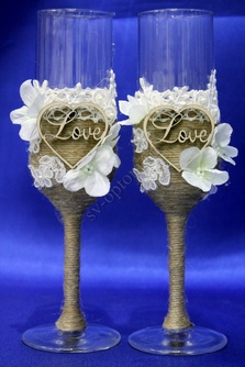 Свадебные бокалы ручной работы с деревянной надписью Love арт. 0454-691